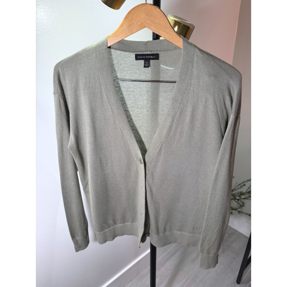 Banana Republic cardigan preppy fall cute layering Sage Green classic med school